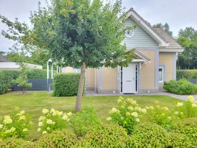 Ferienhaus für 9 Personen (143 m²) in Kamperland 1/10