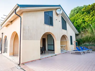 Ferienhaus für 8 Personen (100 m²) in Pisciotta 3/10