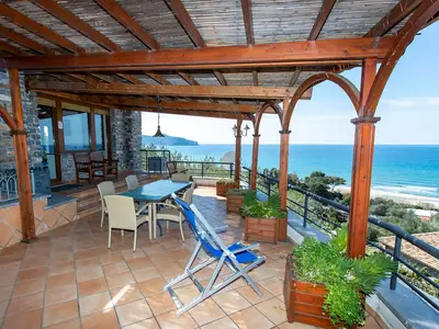 Ferienhaus für 9 Personen (150 m²) in Caprioli 8/10