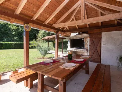 Ferienhaus für 9 Personen (100 m²) in Ika 3/10