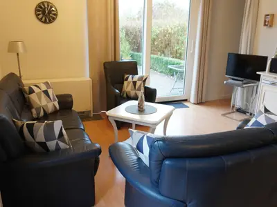 Wohnbereich mit Fernseher