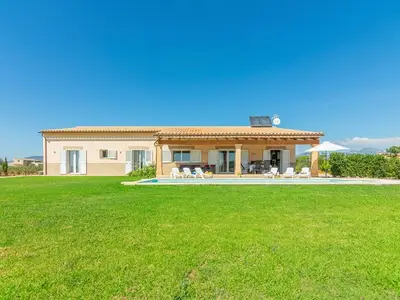 Ferienhaus für 7 Personen (150 m²) in Binissalem 1/10