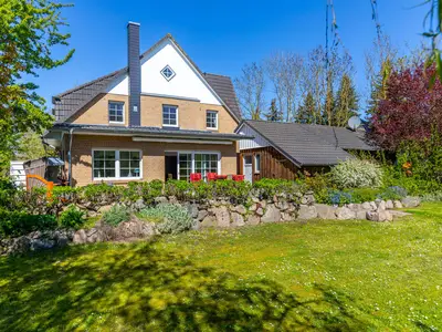 Ferienhaus für 8 Personen (130 m²) 1/10