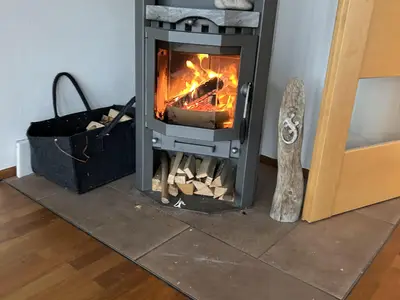 Schweden, Ofen in Wohn- Küche