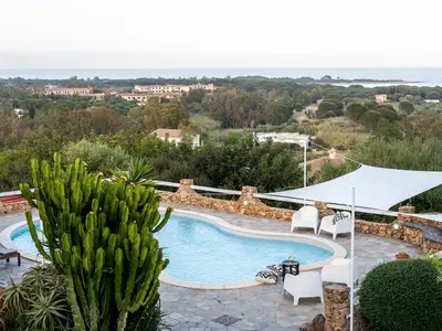 Ferienhaus für 12 Personen (340 m²) in Orosei 1/10