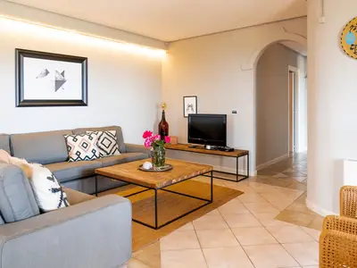 Ferienhaus für 12 Personen (340 m²) in Orosei 7/10