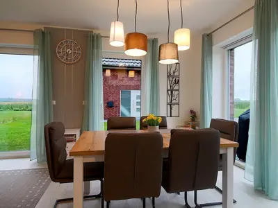 Ferienhaus für 6 Personen (110 m²) in Dorum 2/10