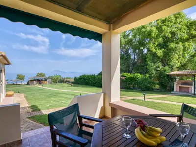 Terrasse mit Meerblick