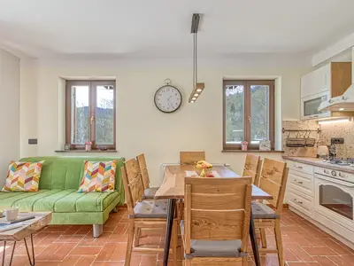 Küche und Essbereich