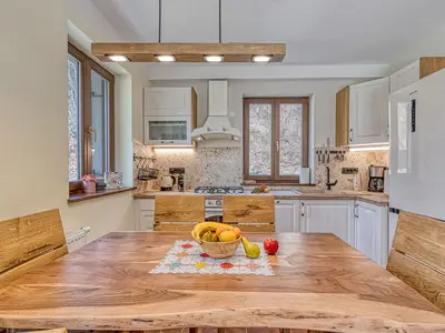 Küche und Essbereich