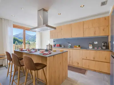 Küche und Essbereich