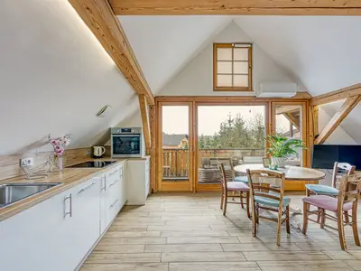 Küche und Essbereich