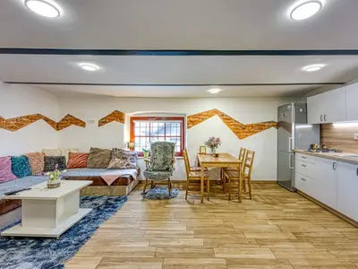 Küche und Essbereich