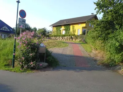 Weg zum Haus