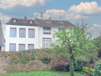 Außenseite Ferienhaus [Sommer]