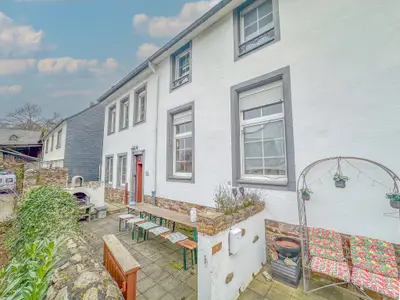 Außenseite Ferienhaus [Sommer]