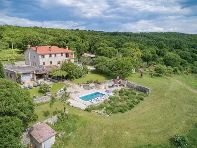 Ferienhaus für 8 Personen (160 m²) in Labin 2/10