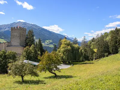 Ferienhaus für 28 Personen (430 m²) in Fließ im Oberinntal 2/10