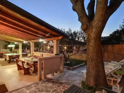 Ferienhaus für 12 Personen (150 m²) in Škrip 8/10