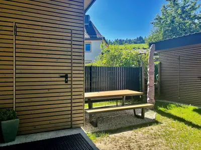 Gartenbereich mit Sitzecke