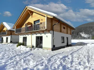Außenseite Ferienhaus [Winter]