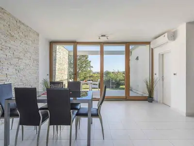 Ferienhaus für 5 Personen (80 m²) in Novigrad 4/10