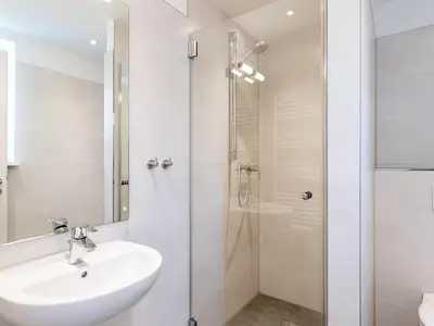 Dusche WC Erdgeschoss