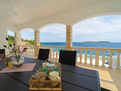 Ferienhaus für 8 Personen (150 m²) in Blato 6/10