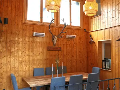 Tisch für größere Gruppen