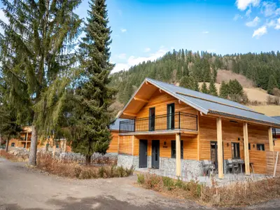 Außenseite Ferienhaus [Winter]