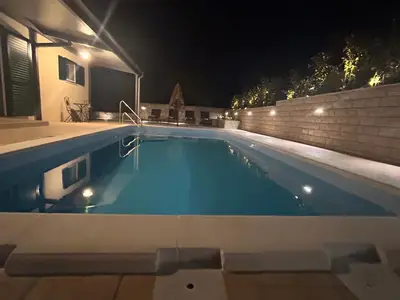 pool