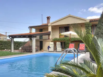 Ferienhaus für 5 Personen (91 m²) in Poreč 1/10