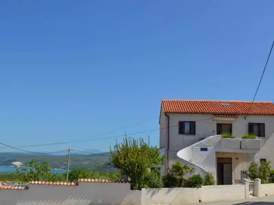 Ferienhaus für 6 Personen (90 m²) in Rakalj 2/10