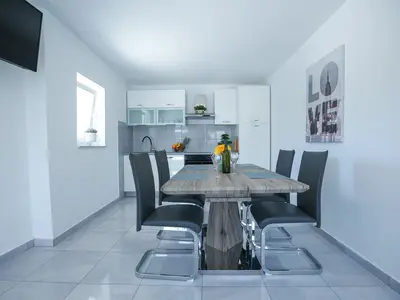 Ferienhaus für 6 Personen (55 m²) in Sukošan 8/10