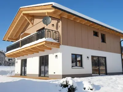 Außenseite Ferienhaus [Winter]