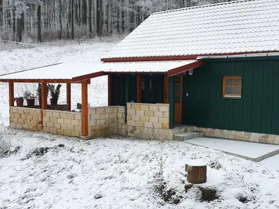 Berghütte im Winter
