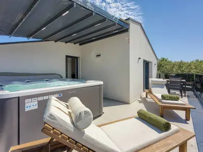 Ferienhaus für 12 Personen (330 m²) in Poreč 9/10