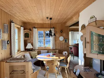 Villa Verdi, Altaussee, Speisezimmer