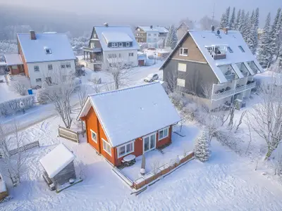 Außenseite Ferienhaus [Winter]