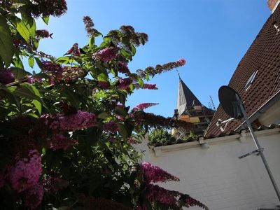 Blick auf die Kirche