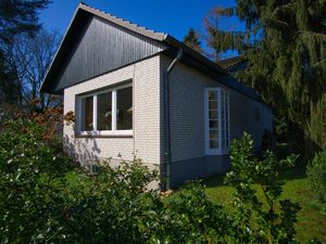 21848441-Ferienhaus-5--300x225-1