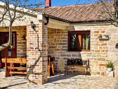 Ferienhaus für 8 Personen (100 m²) in Stankovci 6/10