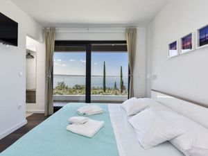 Ferienhaus für 10 Personen (160 m&sup2;) in Starigrad-Paklenica