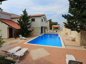 21781061-Ferienhaus-20-Starigrad-Paklenica-300x225-2