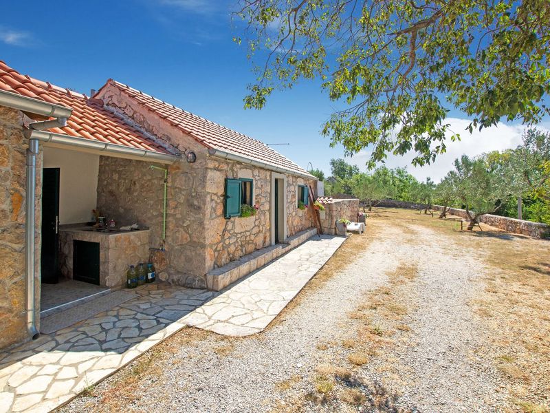 21982673-Ferienhaus-5-Starigrad-Paklenica-800x600-0