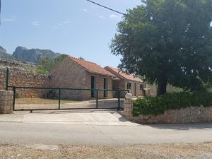 21982673-Ferienhaus-5-Starigrad-Paklenica-300x225-1