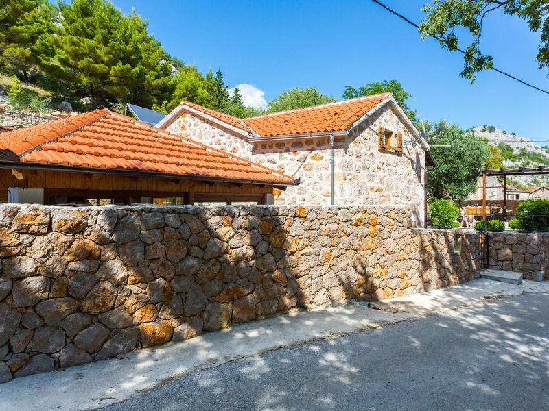 23750668-Ferienhaus-8-Starigrad-Paklenica-800x600-2