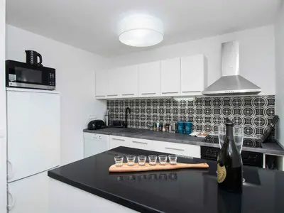 Ferienhaus für 6 Personen (120 m²) in Starigrad-Paklenica 2/10