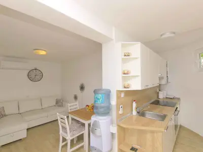 Ferienhaus für 4 Personen (90 m²) in Starigrad-Paklenica 10/10