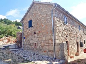 23324318-Ferienhaus-4-Starigrad-Paklenica-300x225-5